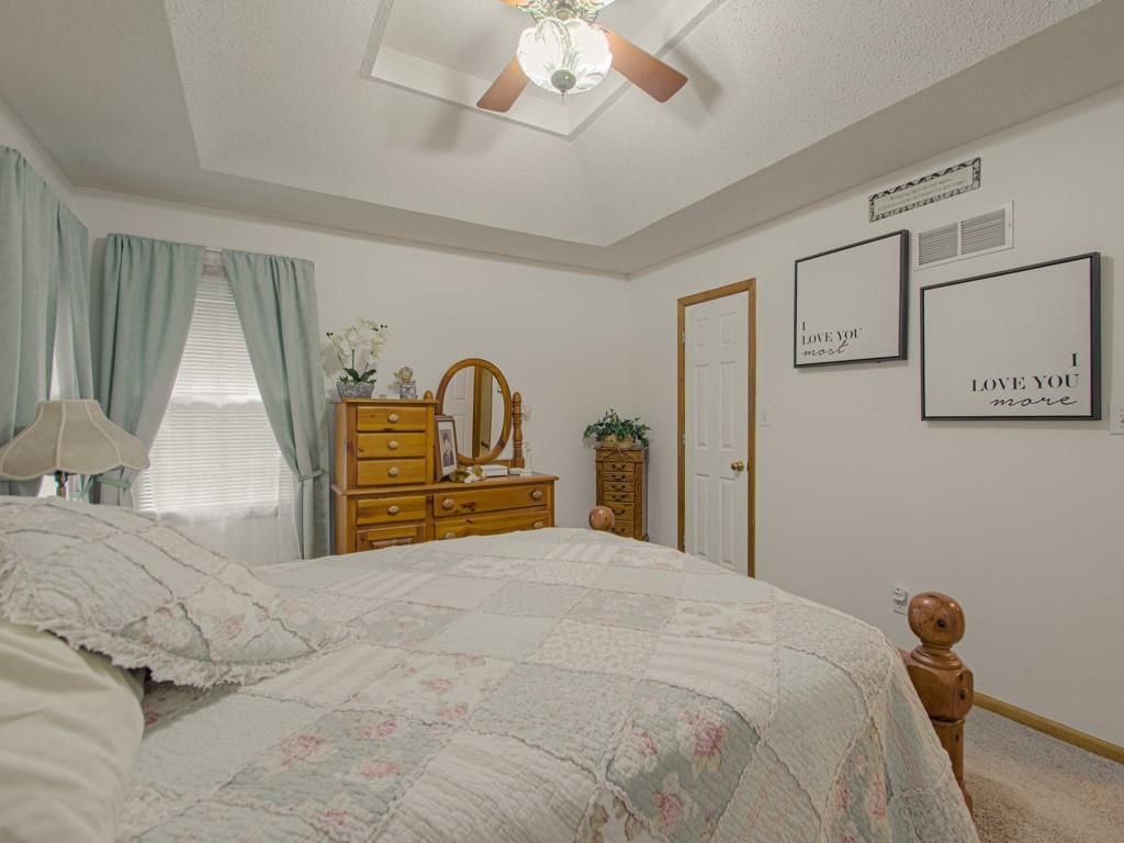 1200 SW Southcrest Drive — photo 11