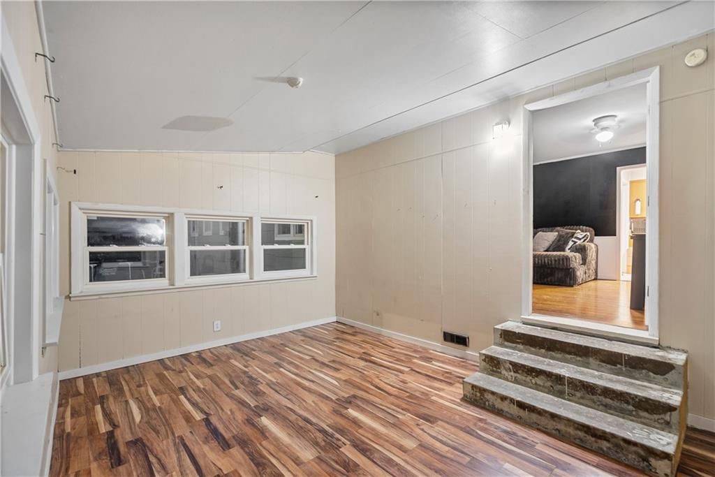 503 S Wilshire Boulevard — photo 17