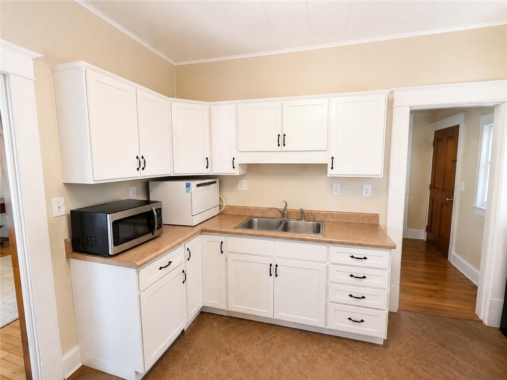 1104 S Sneed Avenue — photo 8