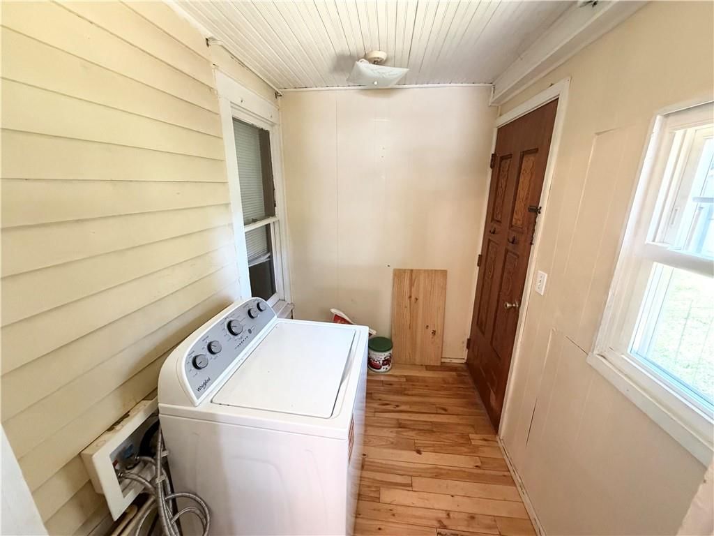 1104 S Sneed Avenue — photo 12
