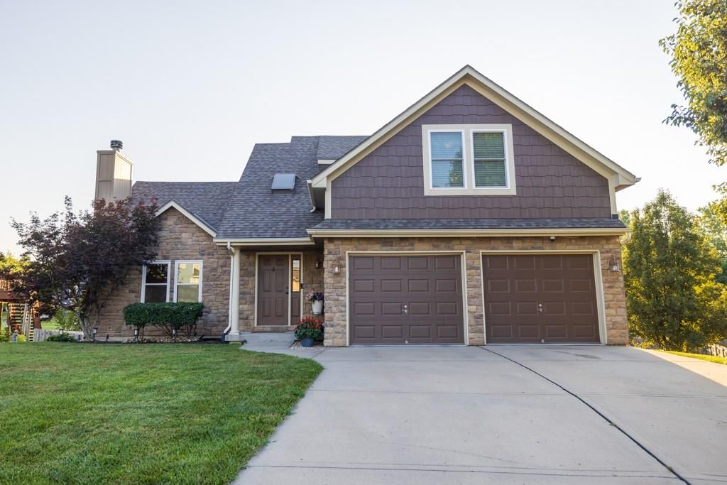 302 SW Bobcat Circle — photo 7