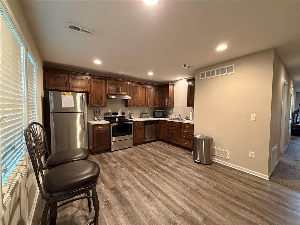 108 SE 25TH Street — photo 8