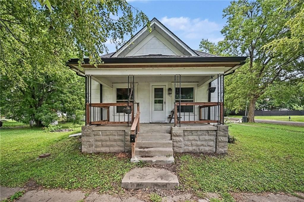 209 S Mulberry Street, Plattsburg, MO