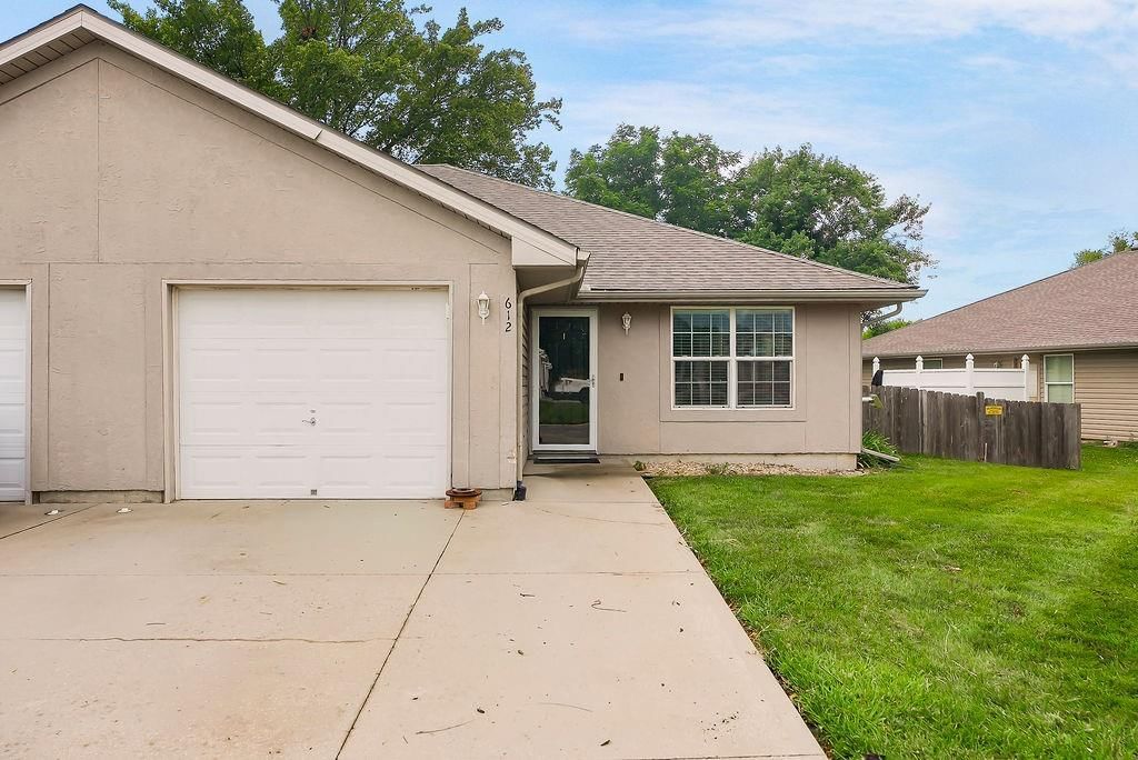 612 MCKENNA Street — photo 1