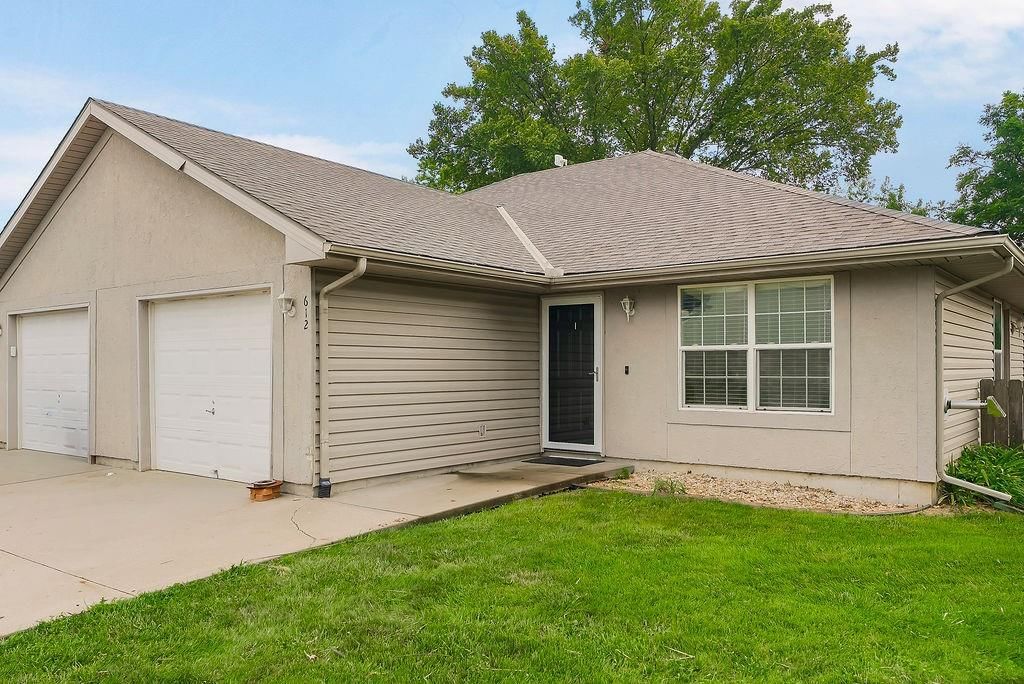 612 MCKENNA Street — photo 3