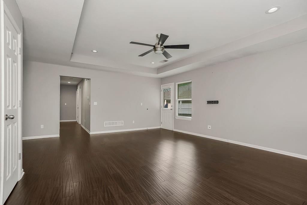 612 MCKENNA Street — photo 7