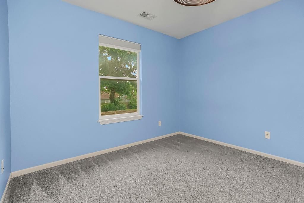 612 MCKENNA Street — photo 15