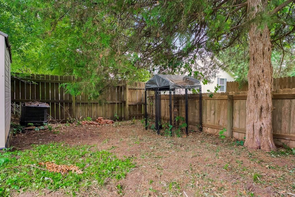 612 MCKENNA Street — photo 29