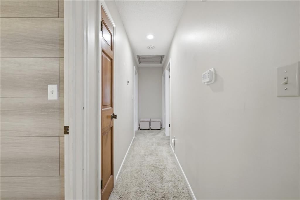 425 Sunview Circle — photo 13