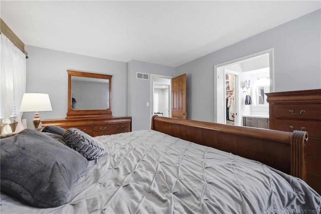 425 Sunview Circle — photo 16