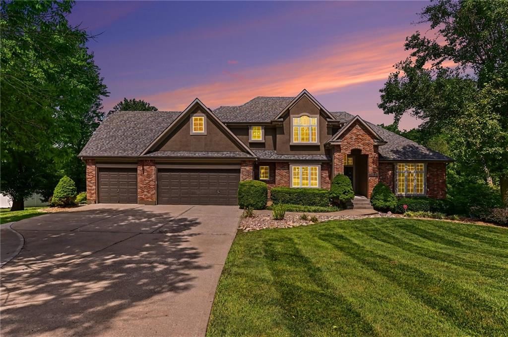 4301 SE Willow Place Court — photo 1