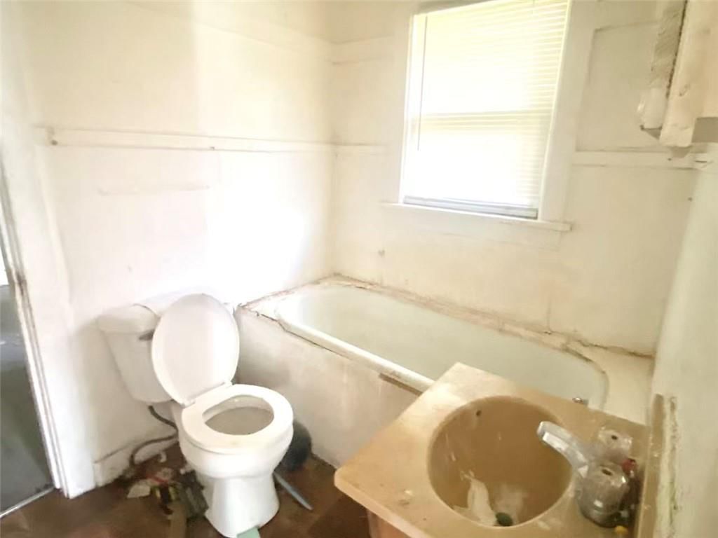3015 E 60TH Street — photo 3