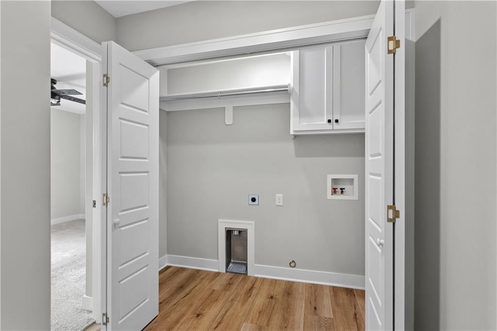 2713 S Fir Terrace — photo 19