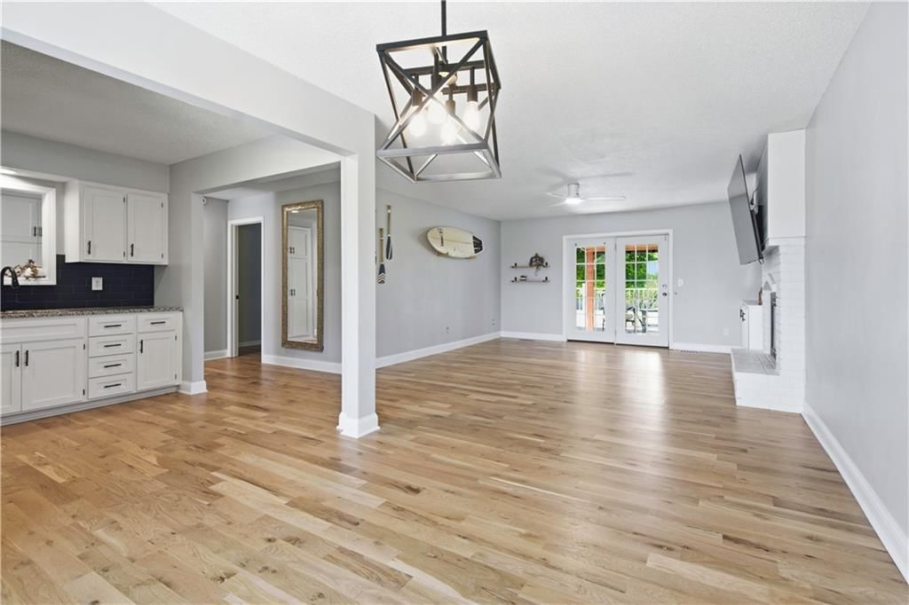20280 Nall Avenue — photo 10