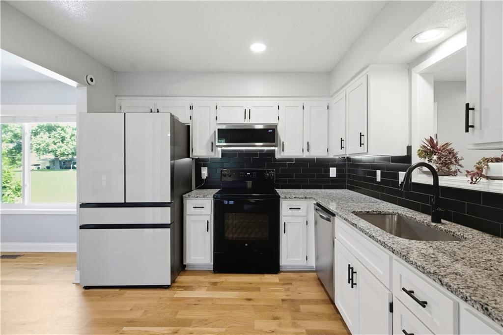 20280 Nall Avenue — photo 13