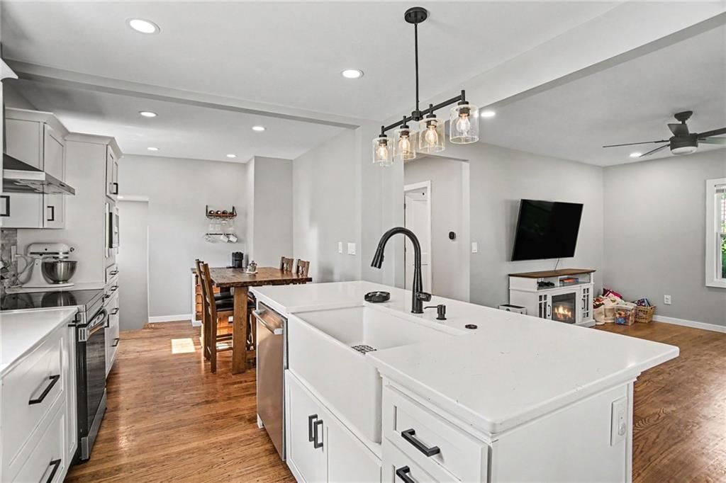 2628 Mulberry Street — photo 10