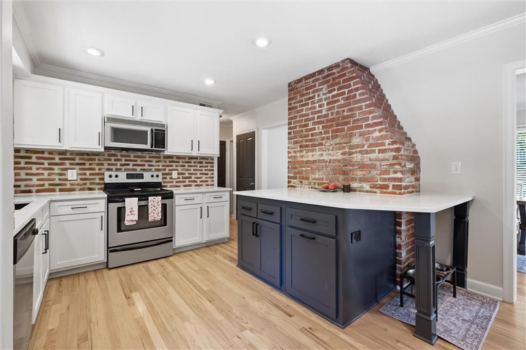 636 Hillside Avenue — photo 9