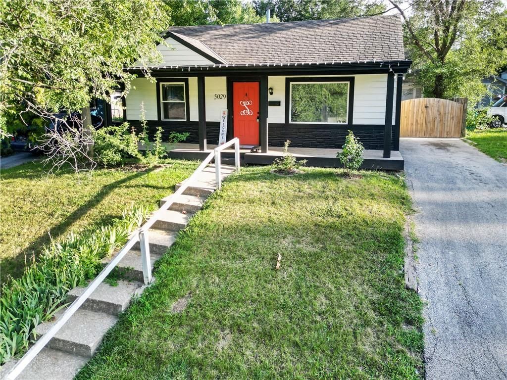 5029 Forest Avenue — photo 2