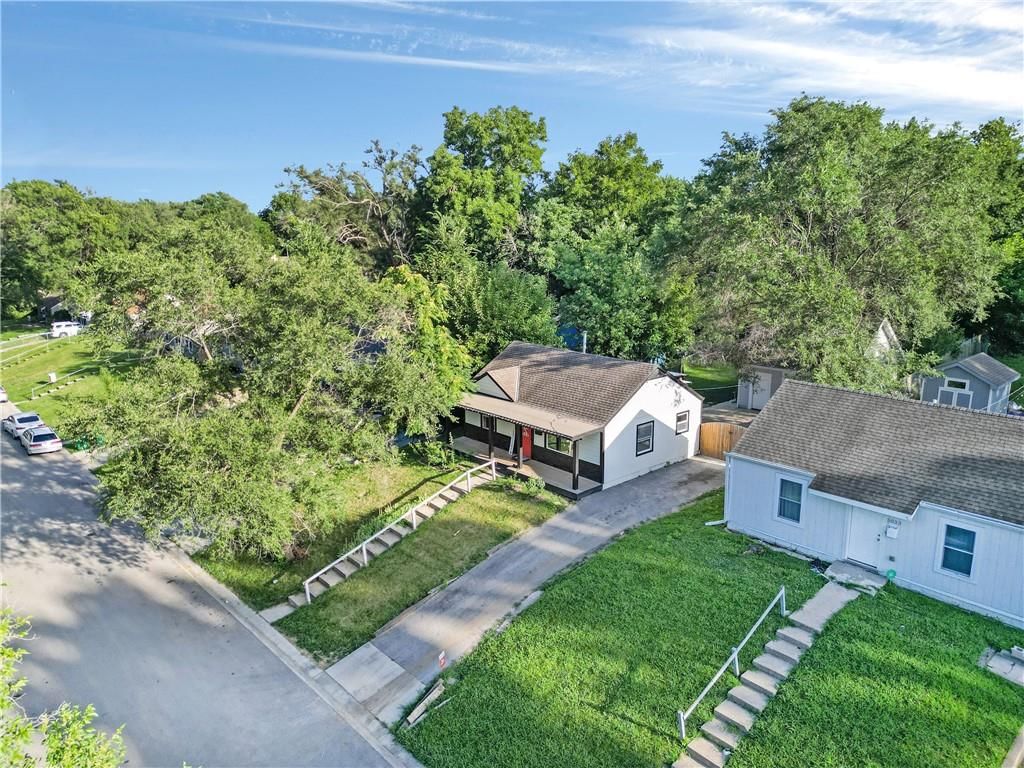 5029 Forest Avenue — photo 4