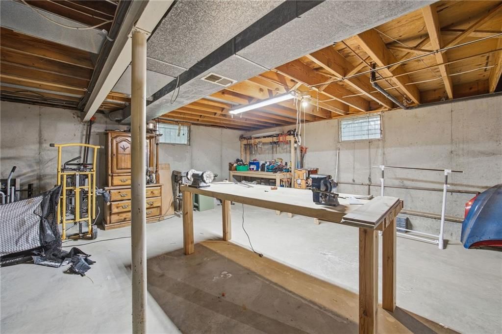 123 Grove Avenue — photo 28