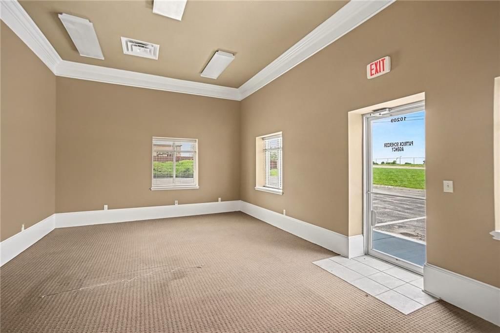 10203 Leavenworth Road — photo 19
