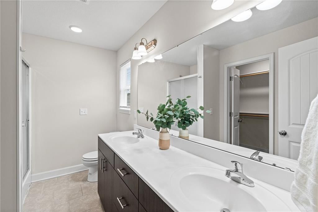 9220 N Gower Avenue — photo 14