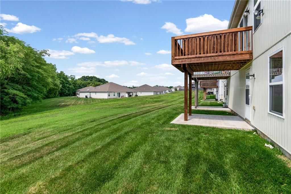 9220 N Gower Avenue — photo 24