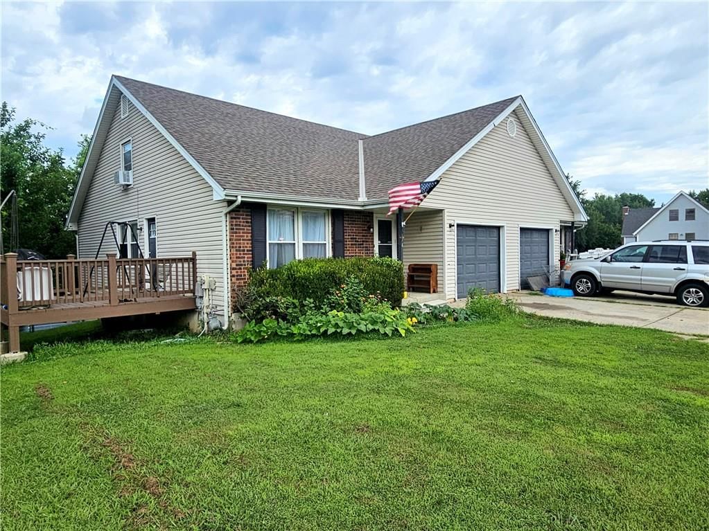 7014 Sobbie Road — photo 1