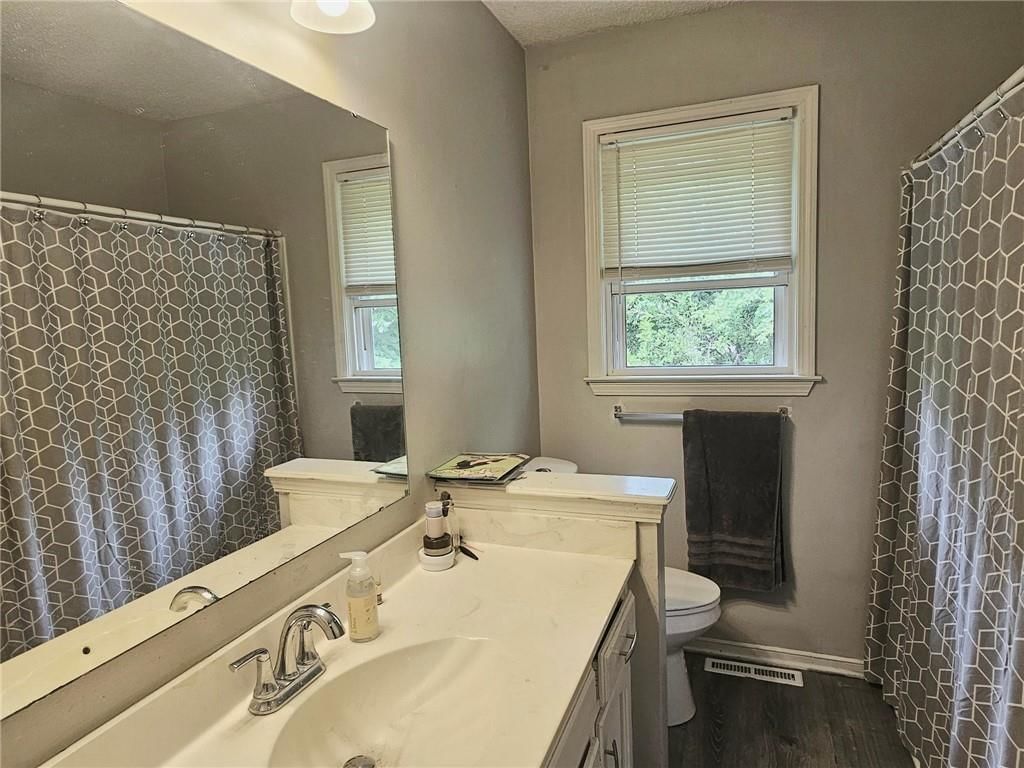 7014 Sobbie Road — photo 17