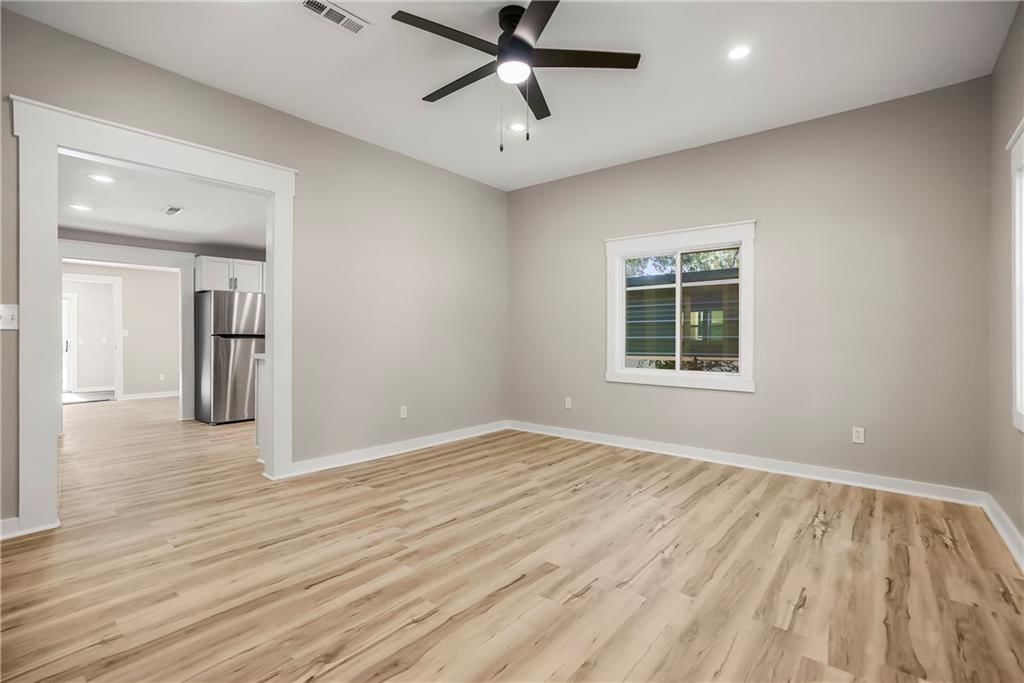 206 Elm Street — photo 5