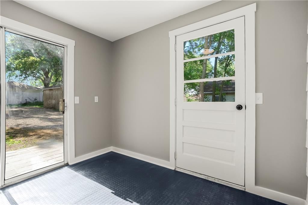 206 Elm Street — photo 18