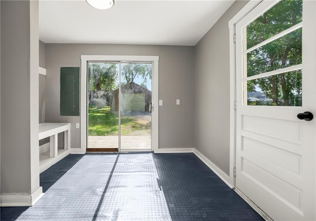 206 Elm Street — photo 19