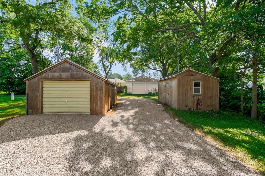 206 Elm Street — photo 26