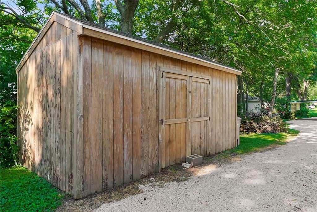 206 Elm Street — photo 29
