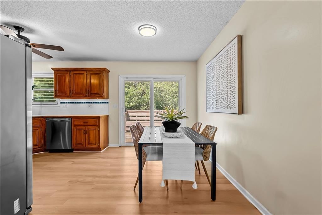 1004 SE Country Lane — photo 5