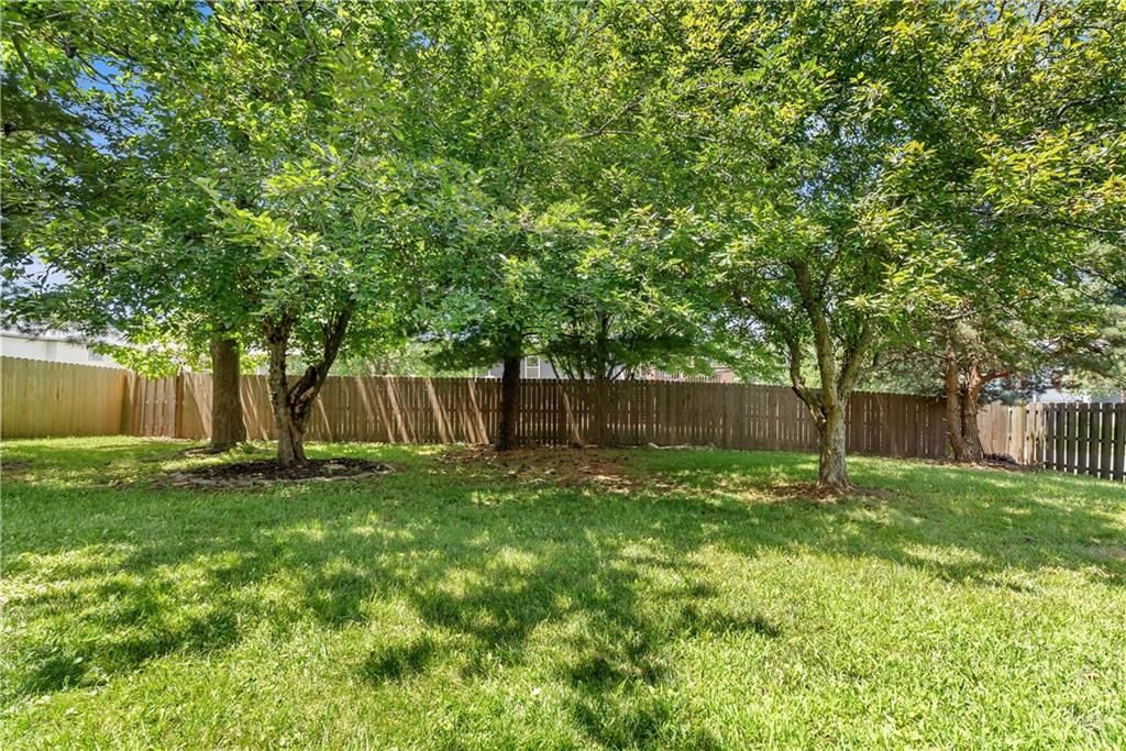 1004 SE Country Lane — photo 23