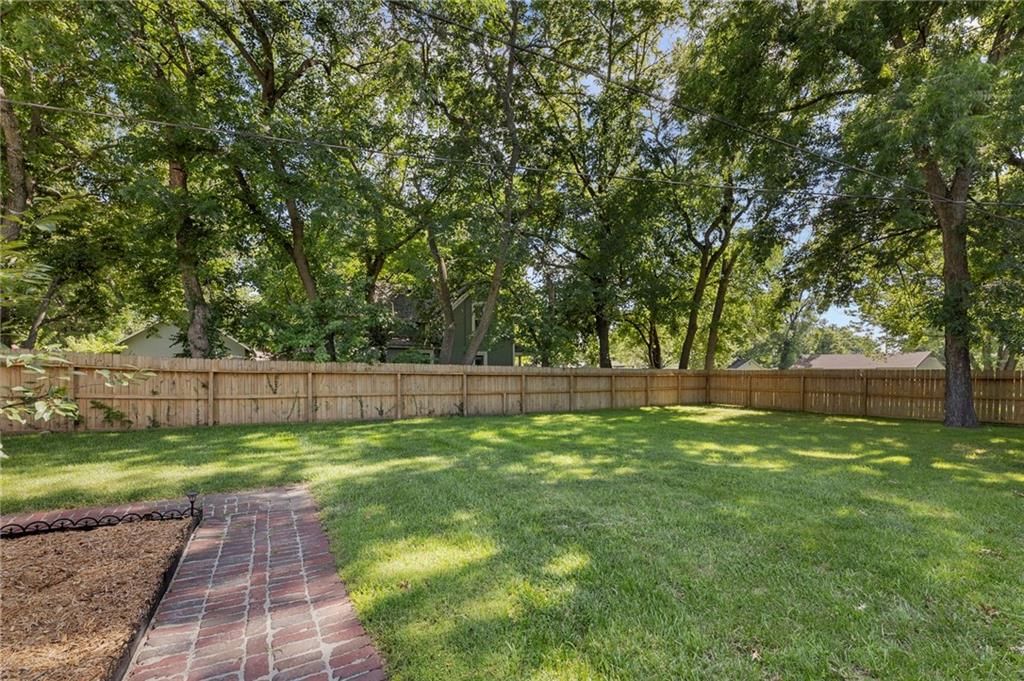 803 S Ash Street — photo 26