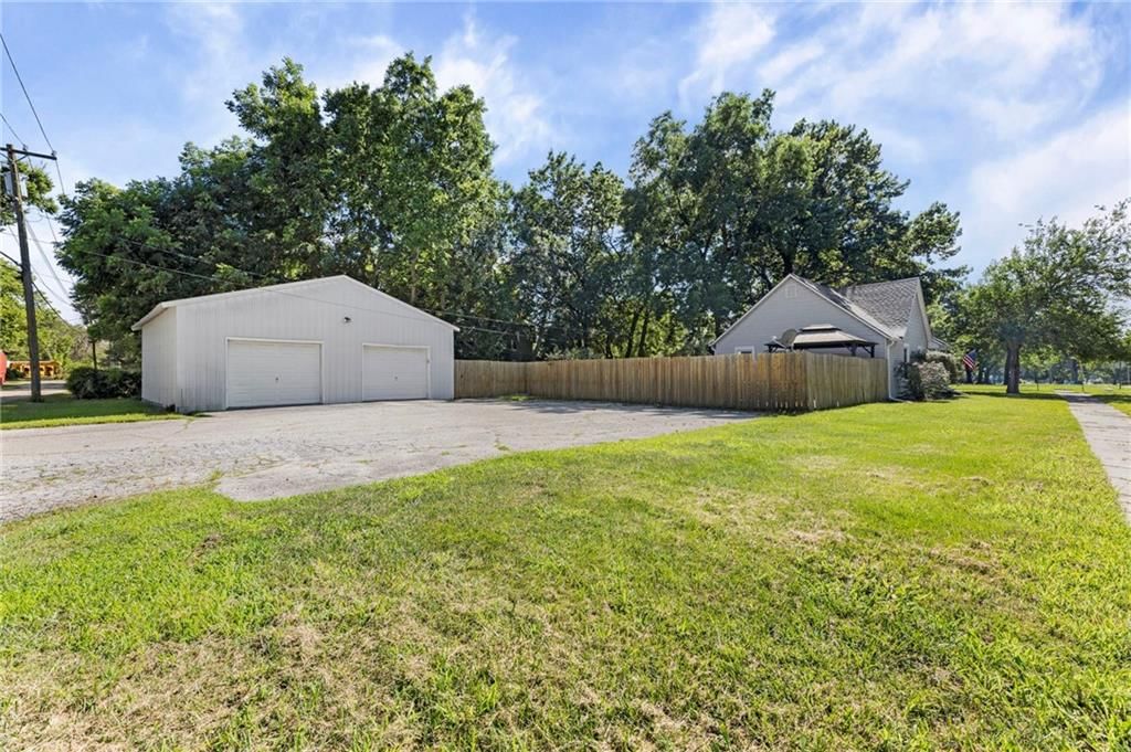 803 S Ash Street — photo 32