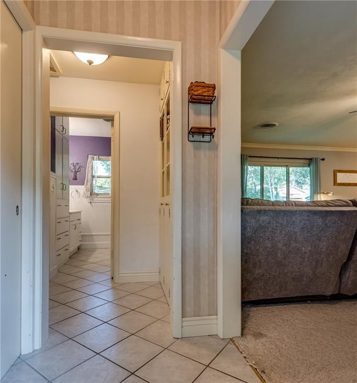 1324 S Oak Street — photo 27