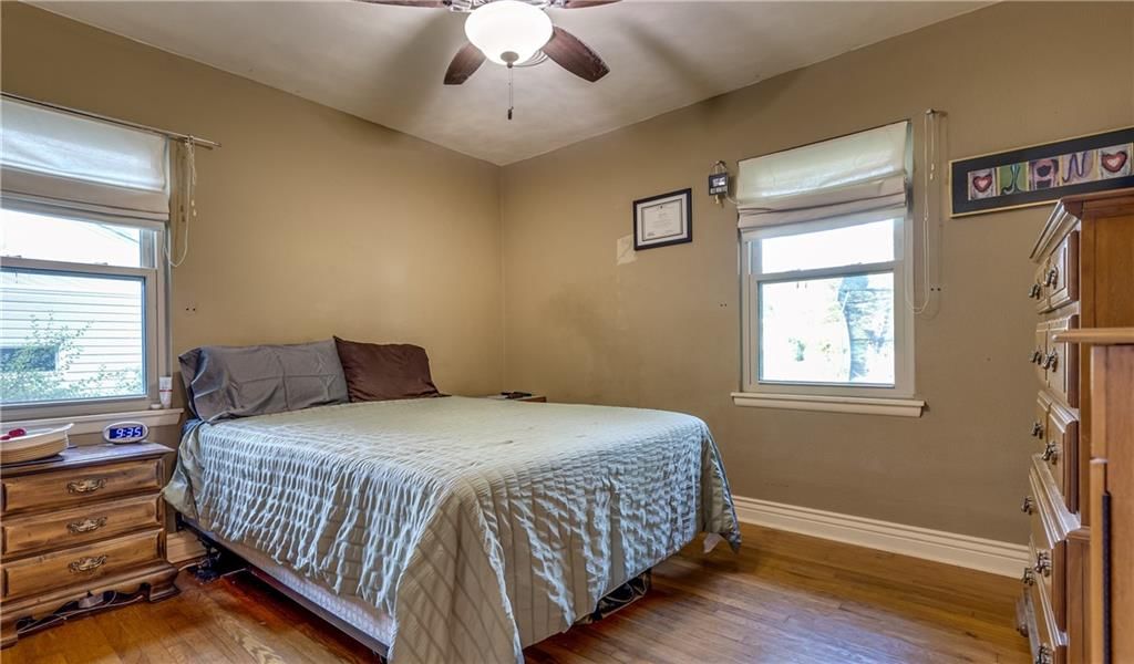 1324 S Oak Street — photo 33
