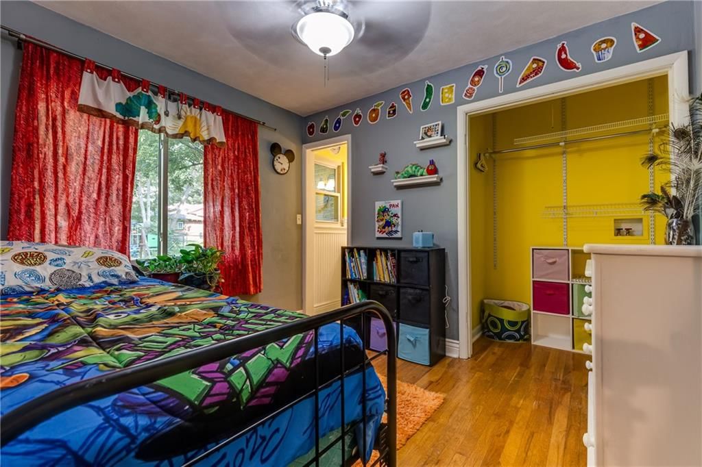 1324 S Oak Street — photo 40
