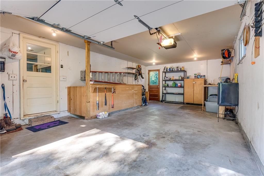 1324 S Oak Street — photo 43