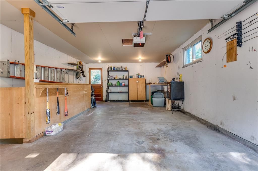 1324 S Oak Street — photo 44