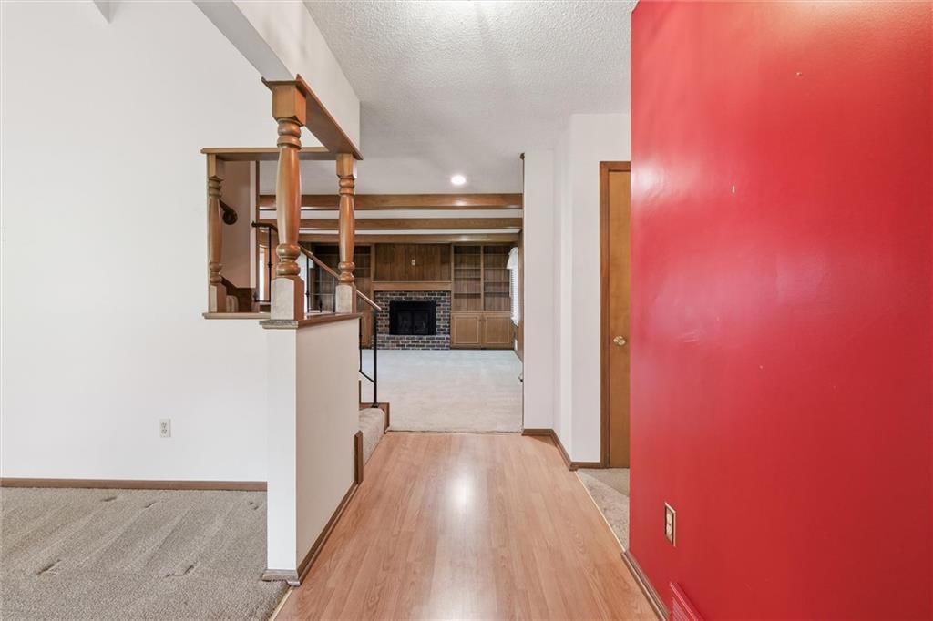 7309 W 101st Street — photo 5