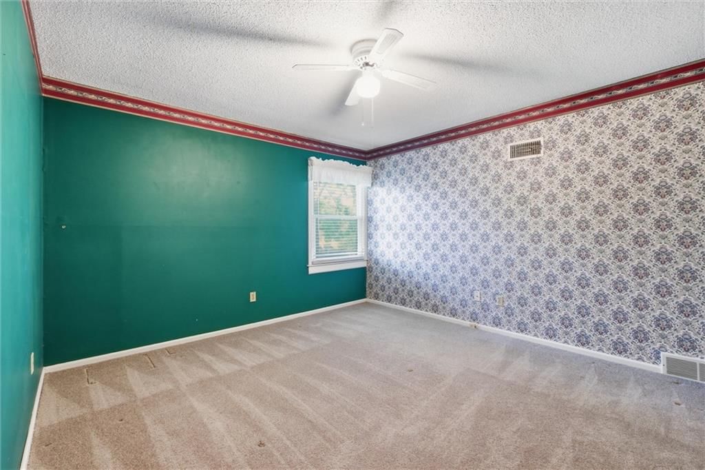 7309 W 101st Street — photo 26