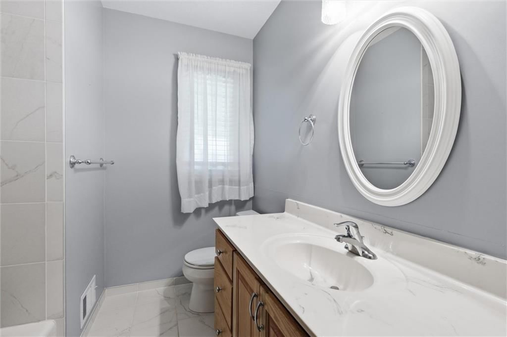 7309 W 101st Street — photo 29