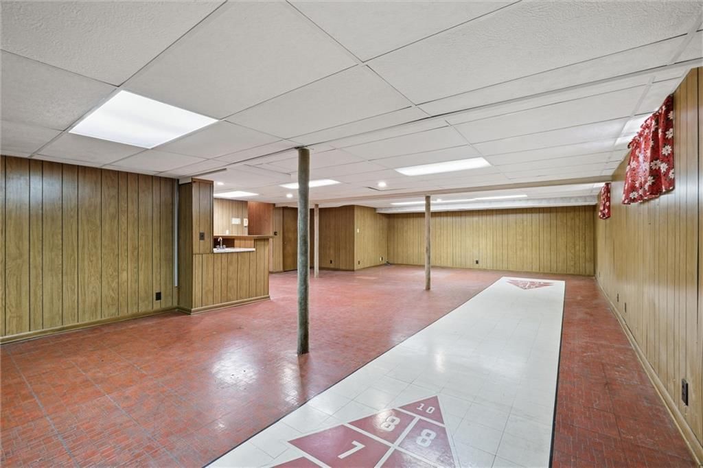 7309 W 101st Street — photo 33