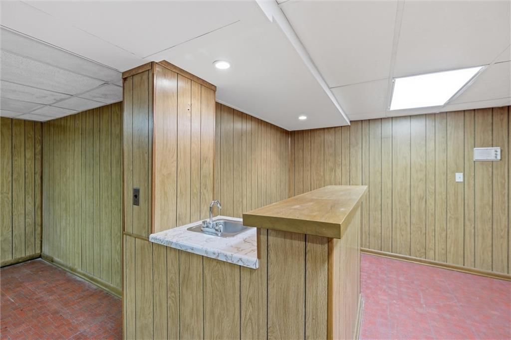 7309 W 101st Street — photo 34