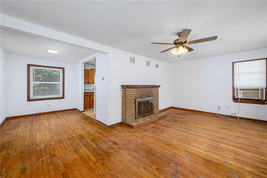127 W 3rd Street — photo 5