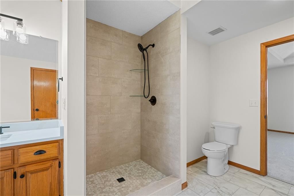 711 Owl Creek Parkway — photo 23